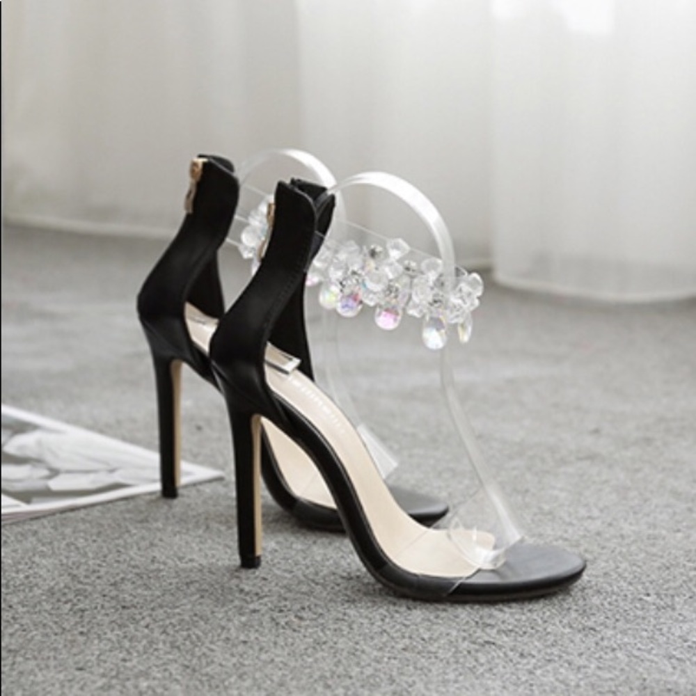 Heels - Picture 2 of 2